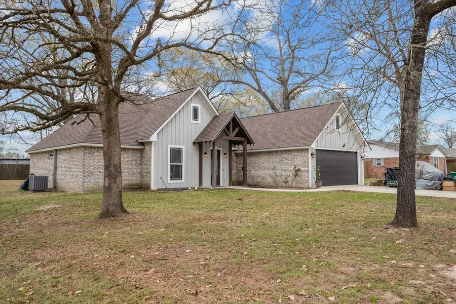 1430 Edgewood Circle, Lufkin, TX 75904 - #2