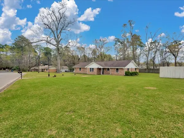 816 Circle Drive, Lufkin, TX 75901