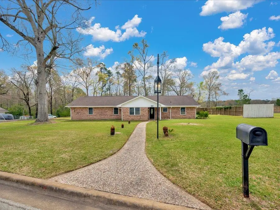 816 Circle Drive, Lufkin, TX 75901 - #2