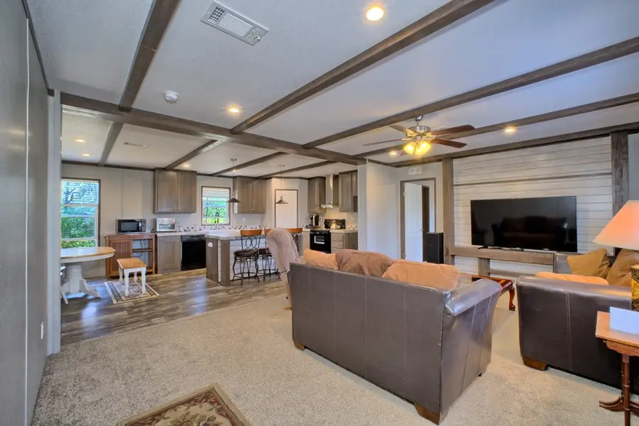 451 Italy Road, Hemphill, TX 75948 - #2