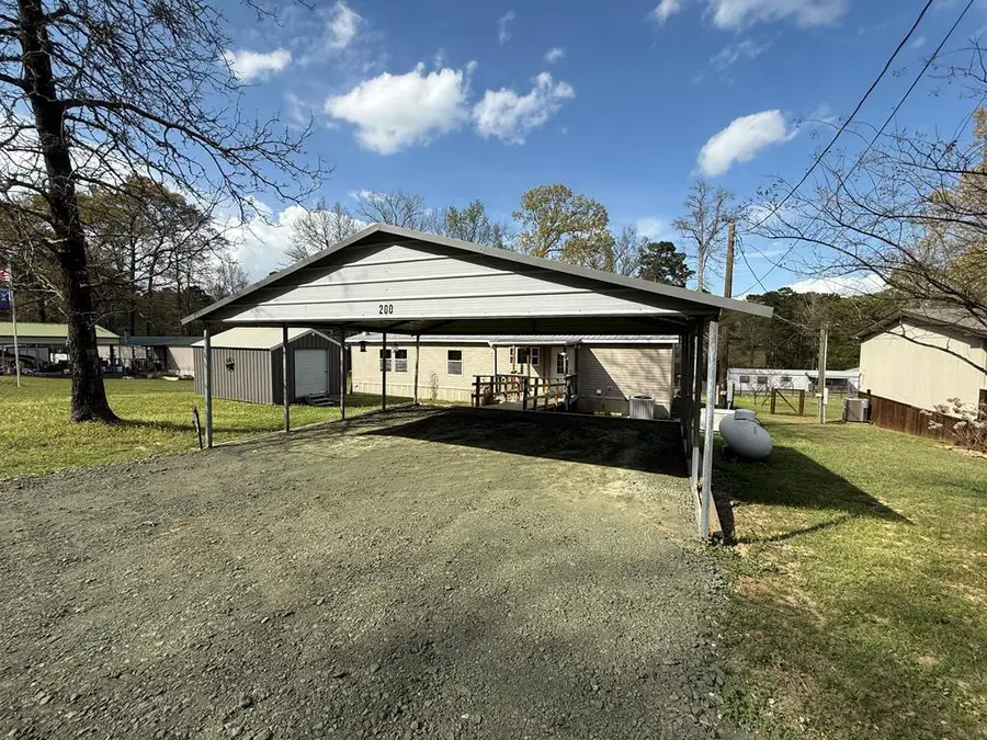 200 Stonewall Drive, Hemphill, TX 75948 - #2