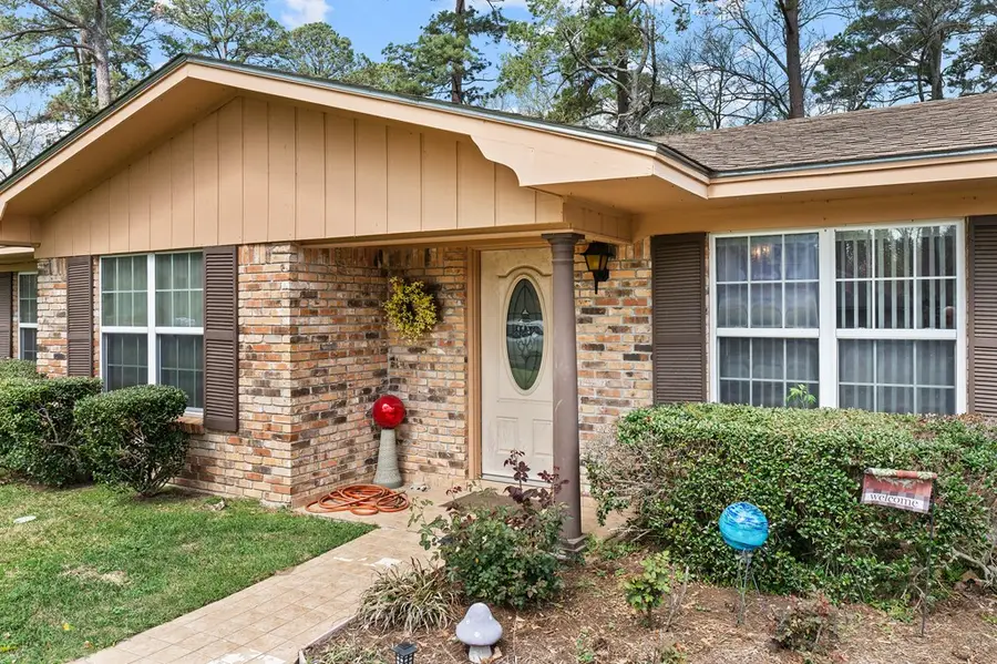 604 Beverly Place, Center, TX 75935 - #3