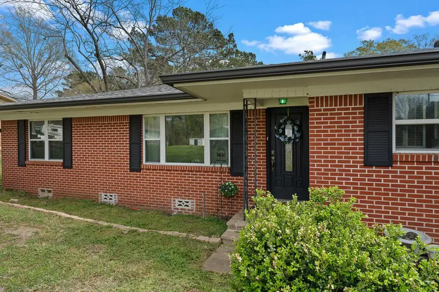 211 Gladstone Street, Center, TX 75935 - #3