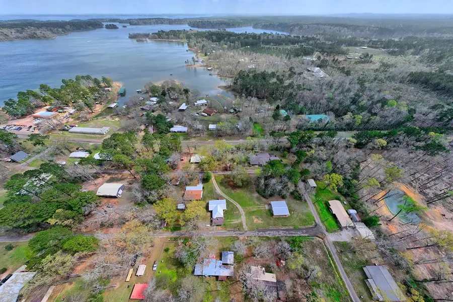 260 Lighthouse Drive S, Hemphill, TX 75948 - #2