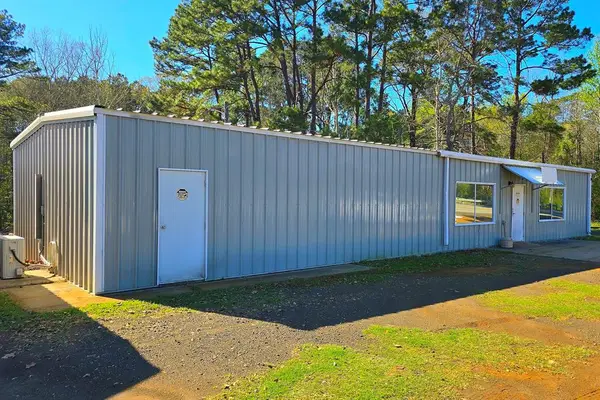 11195 Us Highway 96, Bronson, TX 75930