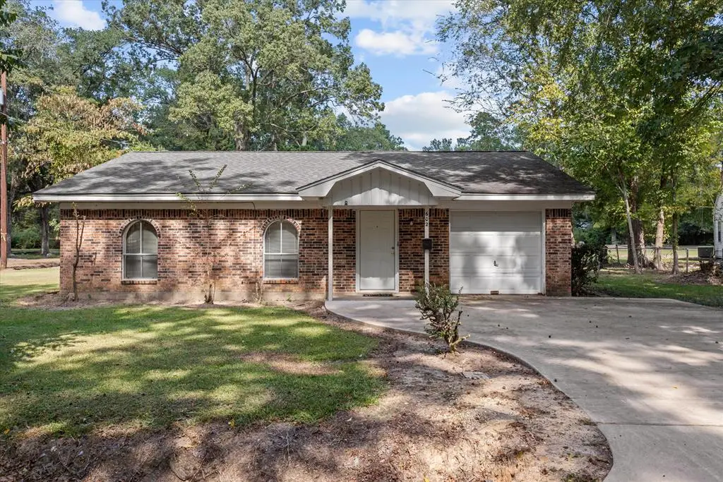 602 Nathan, Lufkin, TX 74904 - #1