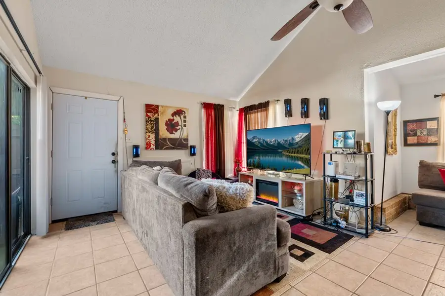 3211 Pearl, Nacogdoches, TX 75965 - #3