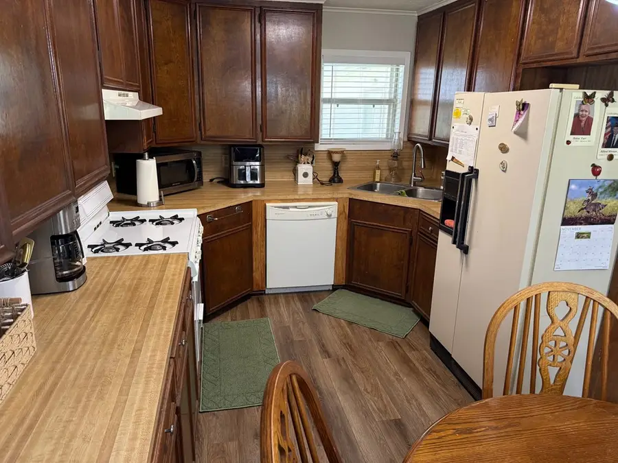 420 Cr 326, San Augustine, TX 75972 - #3