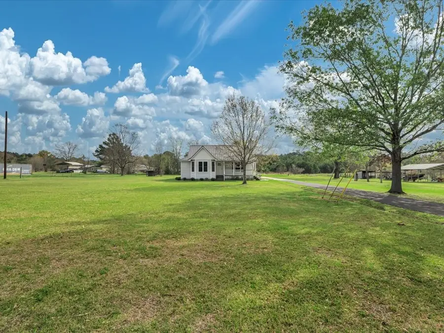 4327 Peavy Switch Road, Lufkin, TX 75904 - #3