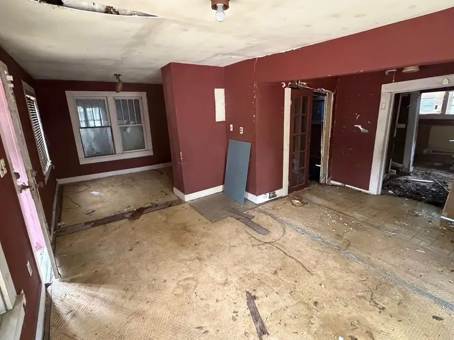 718 Arthur Weaver St, Nacogdoches, TX 75961 - #2