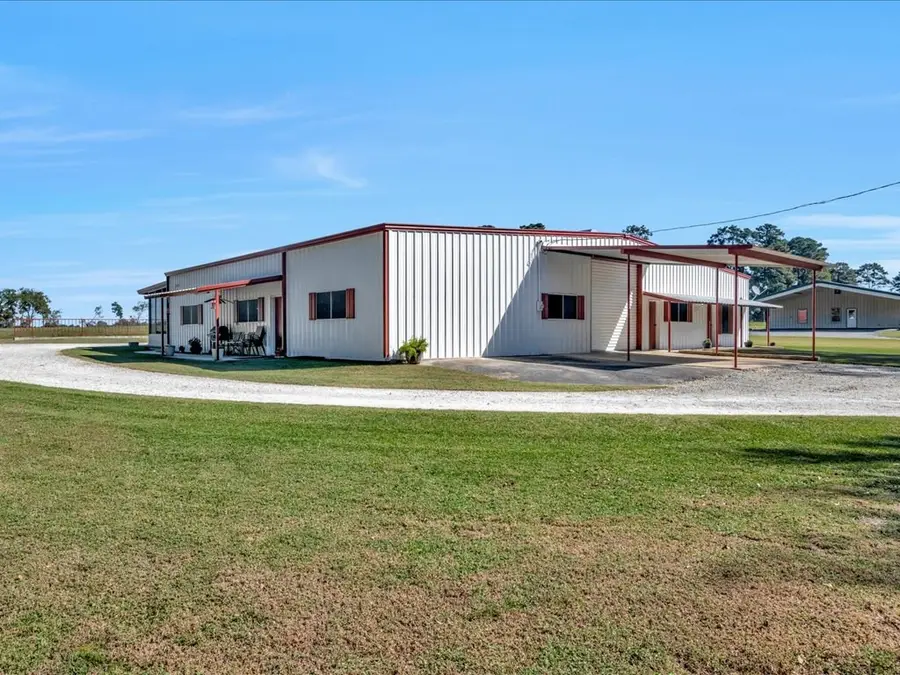 260 Fish Road, Lufkin, TX 75901 - #2