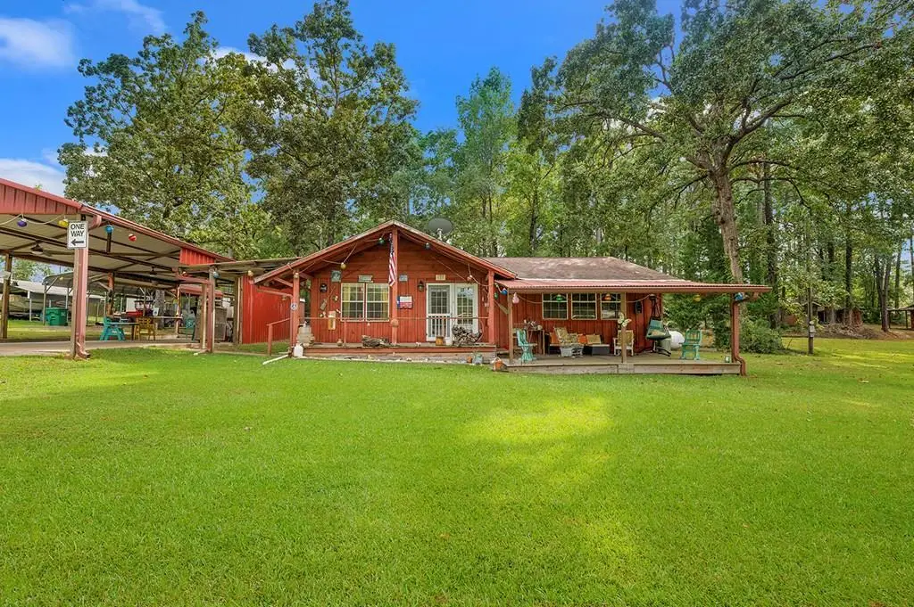 388 Cr 4752, Broaddus, TX 75929 - #1