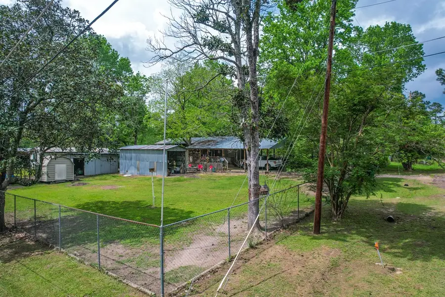 125 Houston Street, Zavalla, TX 75980 - #2