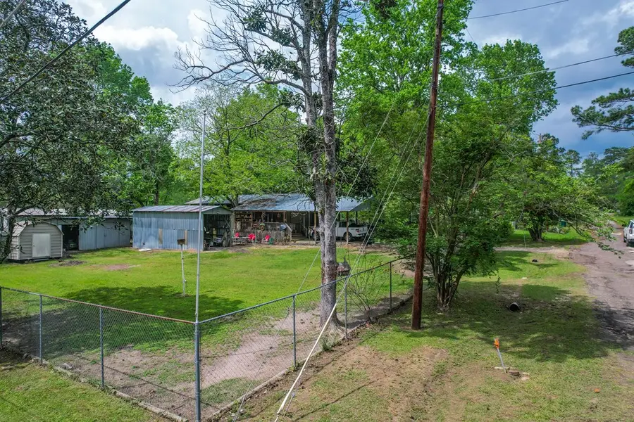125 Houston Street, Zavalla, TX 75980 - #3