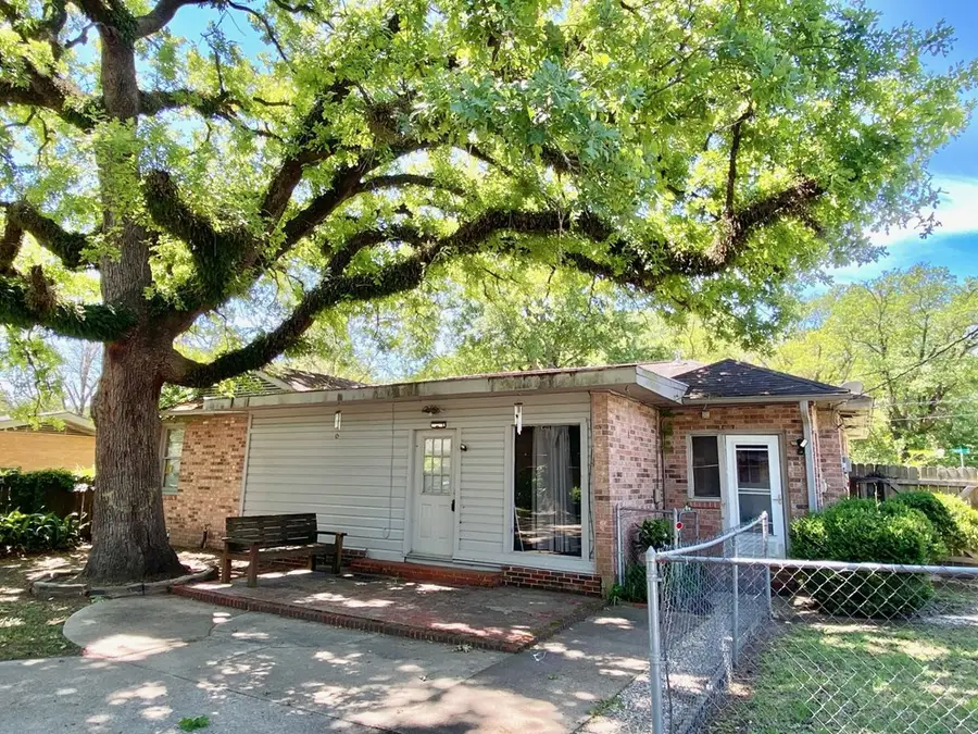1001 Turner Street, Lufkin, TX 75904 - #3
