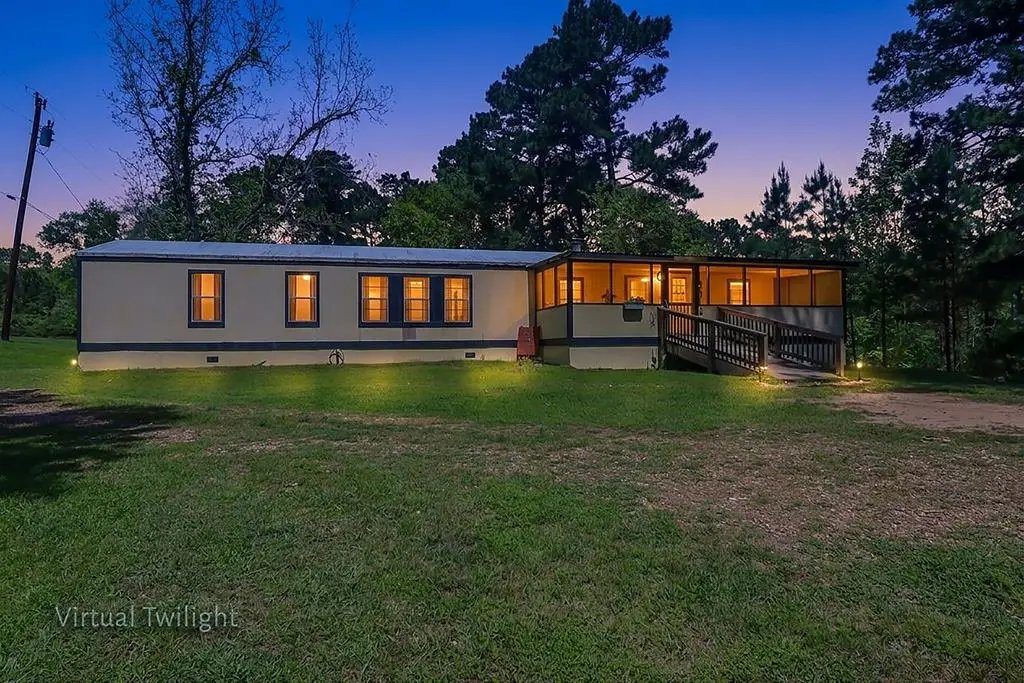 3013 Old Woodville Rd, Livingston, TX 77351 - #1