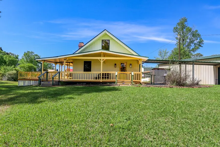 212 Cr 4806, Broaddus, TX 75929 - #2