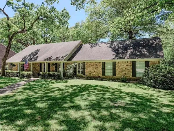 1720 York Drive, Nacogdoches, TX 75965