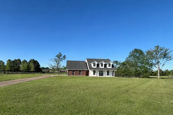 154 White Oak Loop, Lufkin, TX 75901