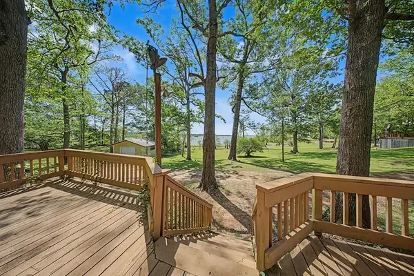 195 Cr 4804 E, Broaddus, TX 75929