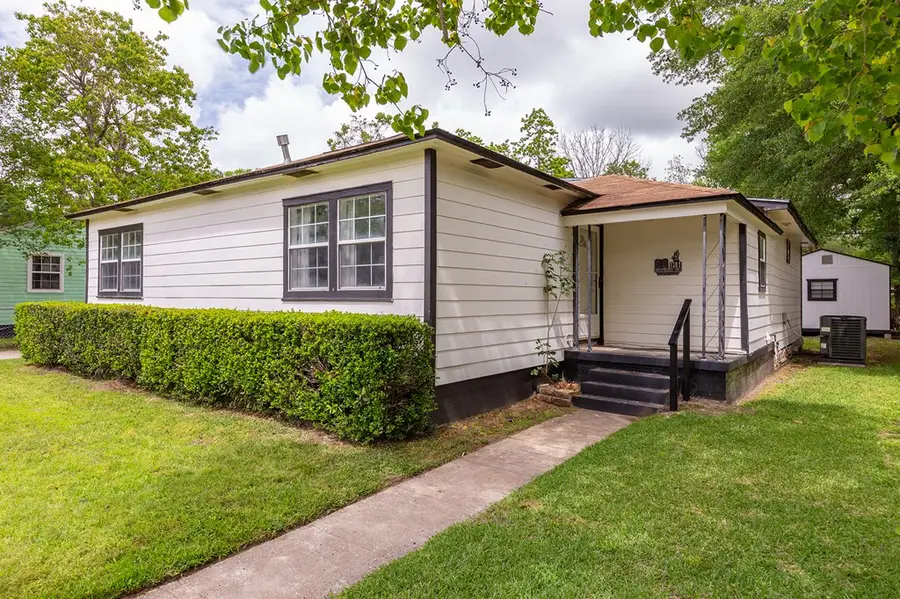 1301 Briarwood Dr, Lufkin, TX 75901 - #2