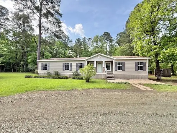 403 Arney Street, Hemphill, TX 75948