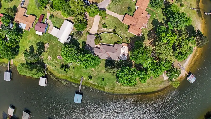 212 Oakleaf Circle, Hemphill, TX 75948 - #3