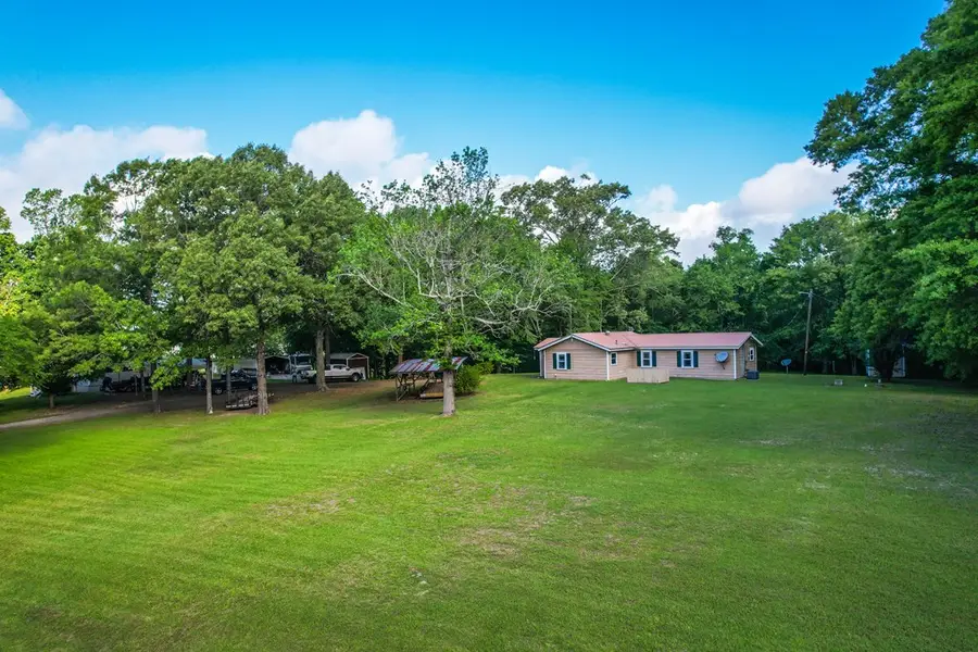 344 Cr 3360, Broaddus, TX 75929 - #2