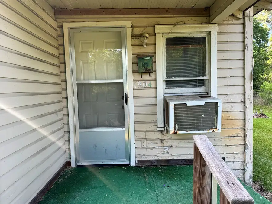 1904 Williams Street, Lufkin, TX 75904 - #3
