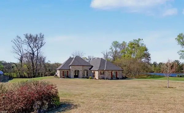 410 County Road 826, Nacogdoches, TX 75964