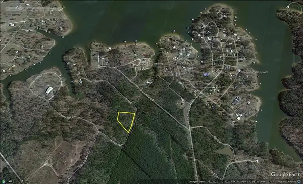 315 Falcon, Hemphill, TX 75948