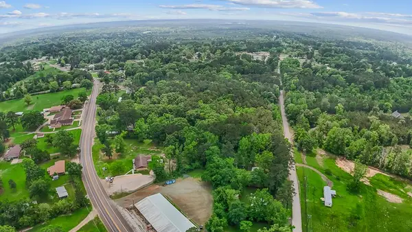 301 Railroad Street, Hemphill, TX 75948