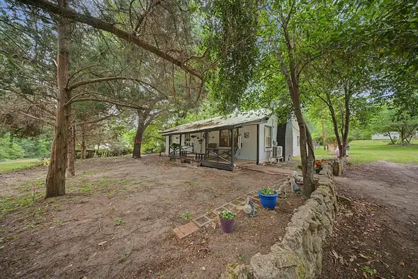 188 County Road 227, Brookeland, TX 75931