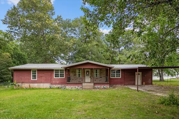 10271 E Highway 103, Huntington, TX 75949