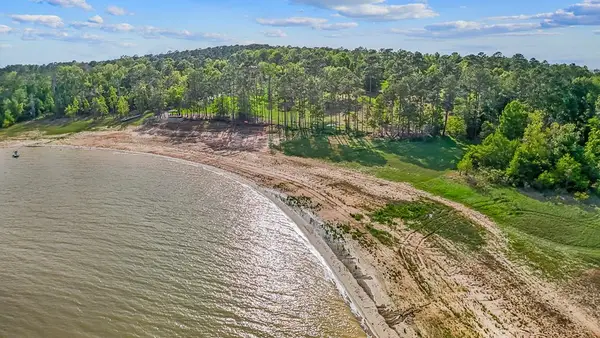 7807 County Road 447, Bronson, TX 75931