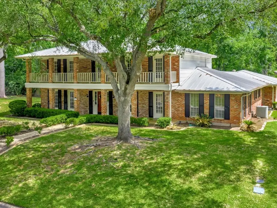 906 Woodland, Lufkin, TX 75904 - #3