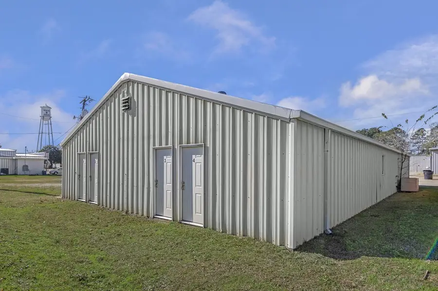 211 Glover Street, Newton, TX 75966 - #3