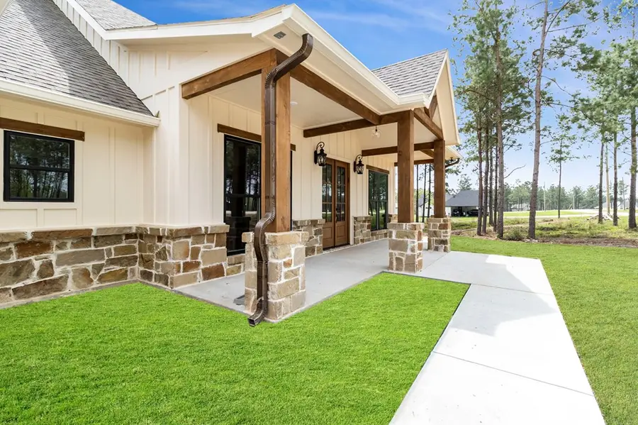 139 Bonfire Bend, Livingston, TX 77351 - #2