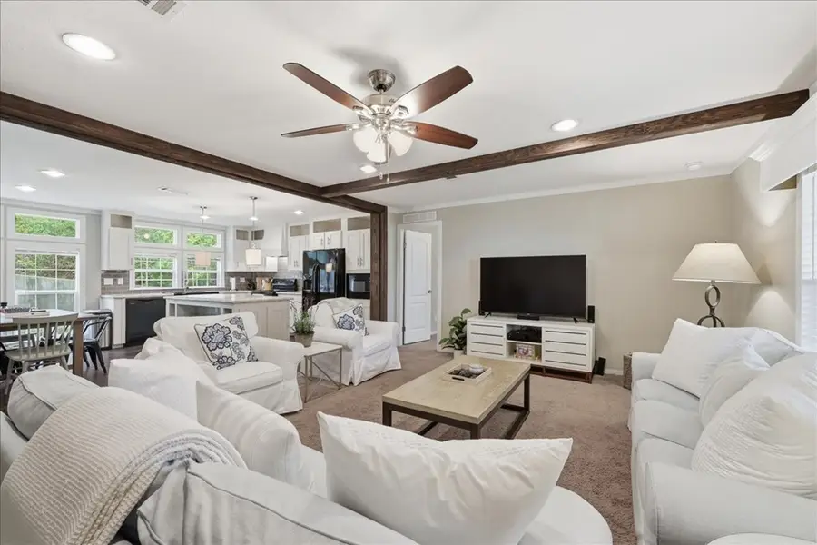 209 Knollwood Drive, Jasper, TX 75951 - #2