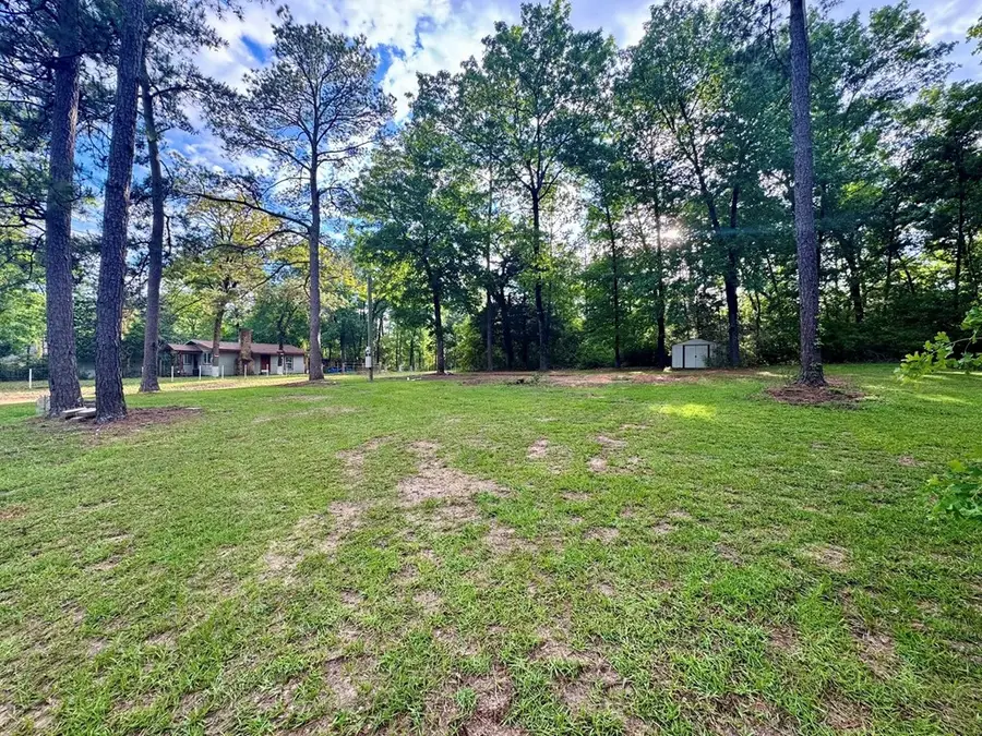 505 Ivanhoe Drive, Woodville, TX 75979 - #2