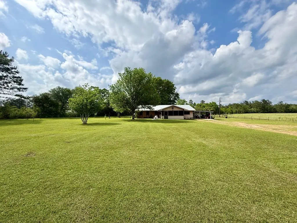 3017 N State Highway 87, Newton, TX 75966 - #1
