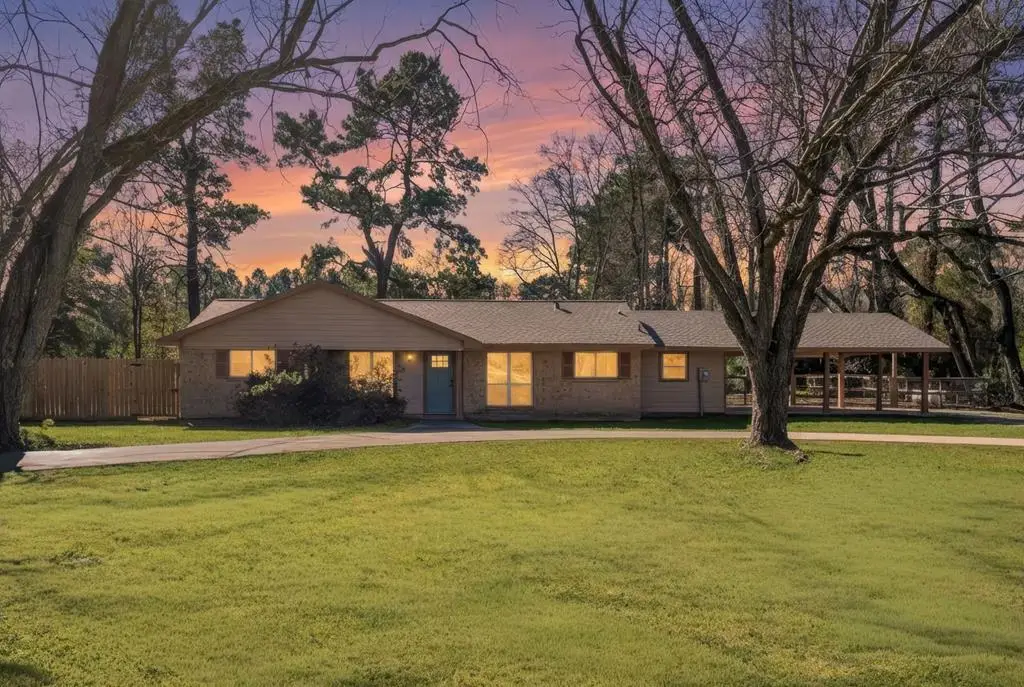 44271 Highway 105, Batson, TX 77519 - #1