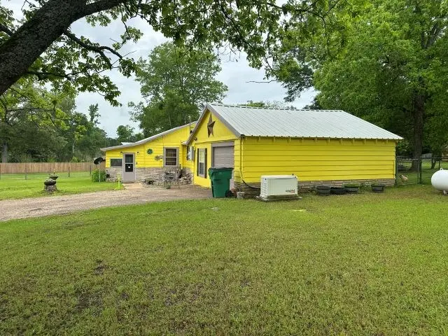 120 Tyner St, Overton, TX 75684 - #2