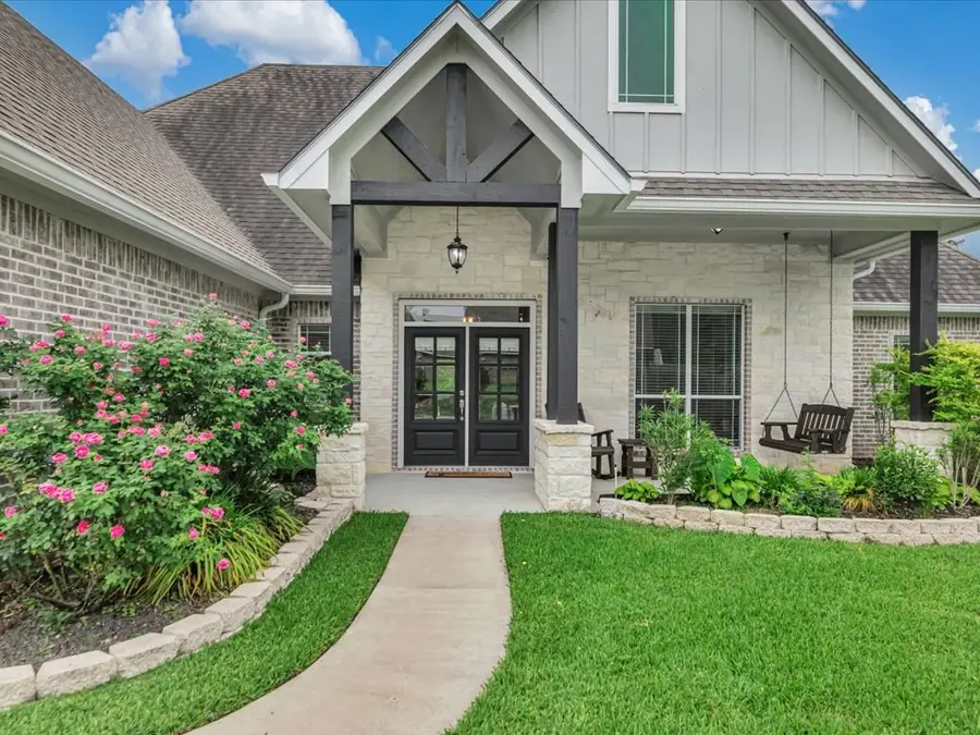 111 Rustic Pines Drive, Lufkin, TX 75904 - #2