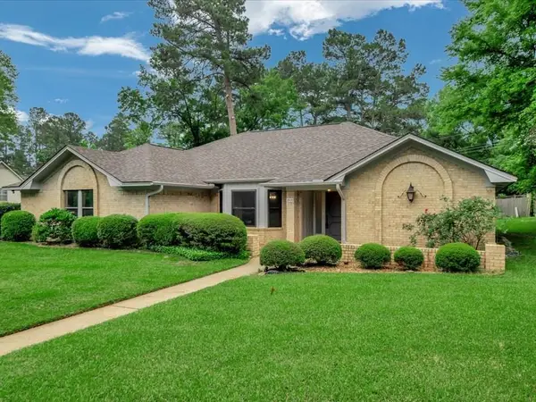 3920 Parkwood Street, Nacogdoches, TX 75965