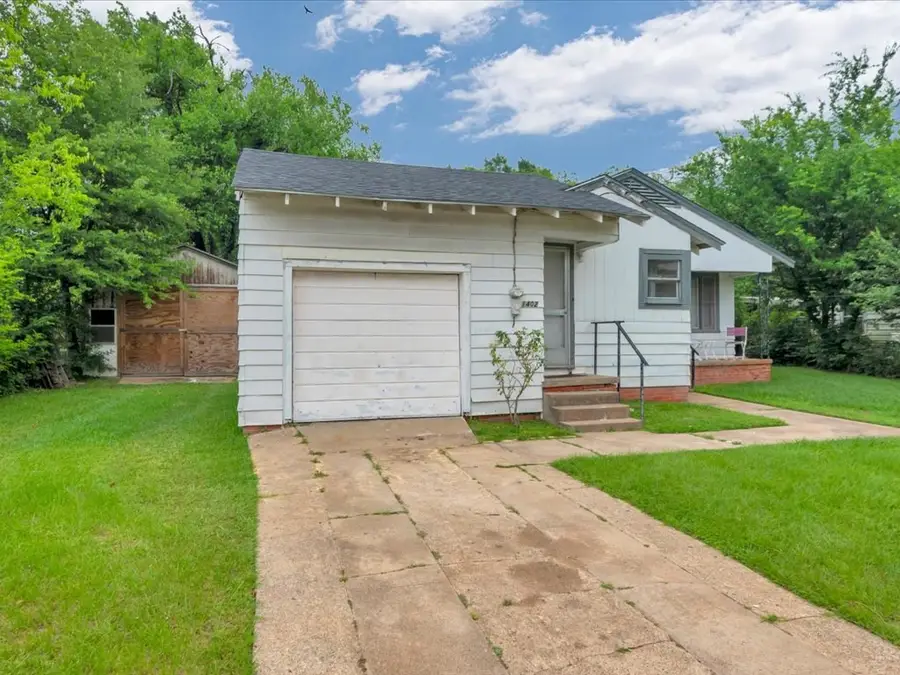 1402 Houston Street, Lufkin, TX 75904 - #3