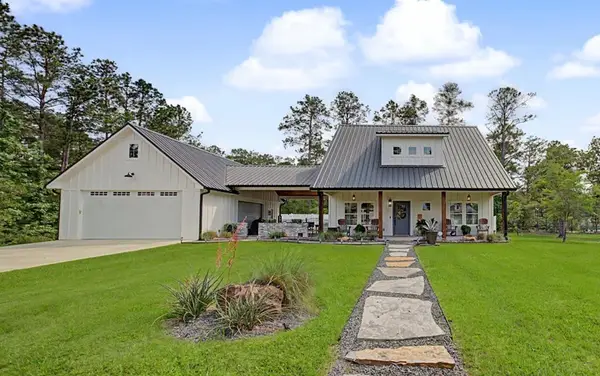 121 Northview Circle, Brookeland, TX 75931