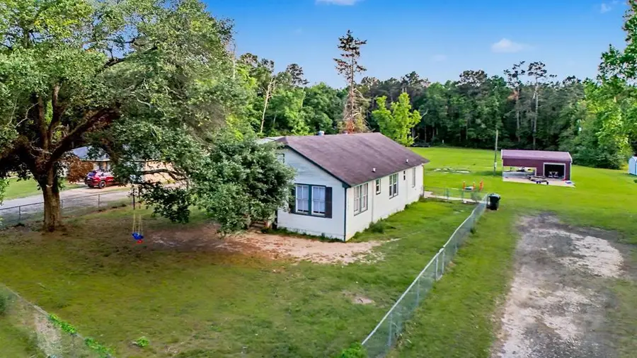 1557 E Gibson Street, Jasper, TX 75951 - #2
