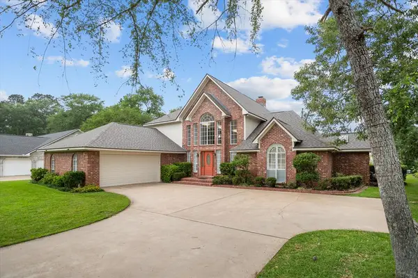 123 Crown Colony Drive, Lufkin, TX 75901
