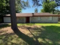 2402 Northwood Street, Lufkin, TX 75901